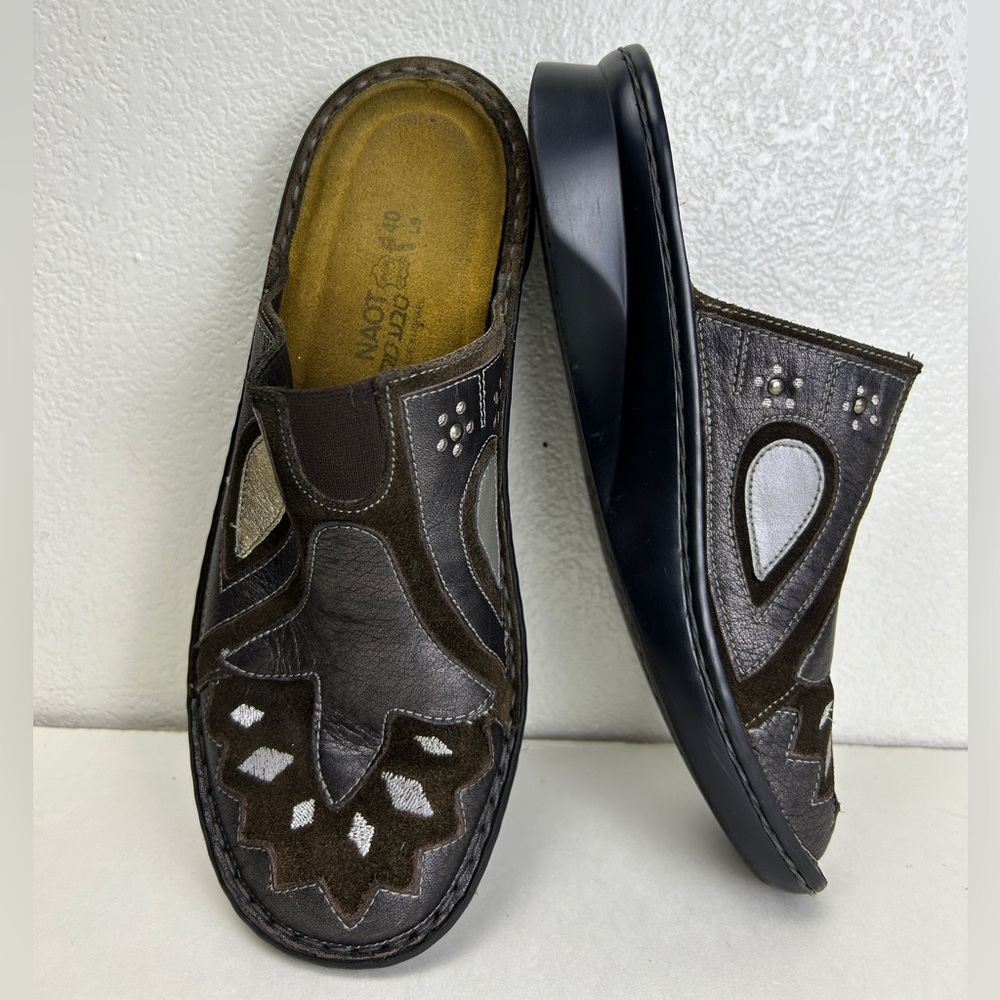 NOAT Brownโ Leather and Suede Silver Embroidery Clogs Mules